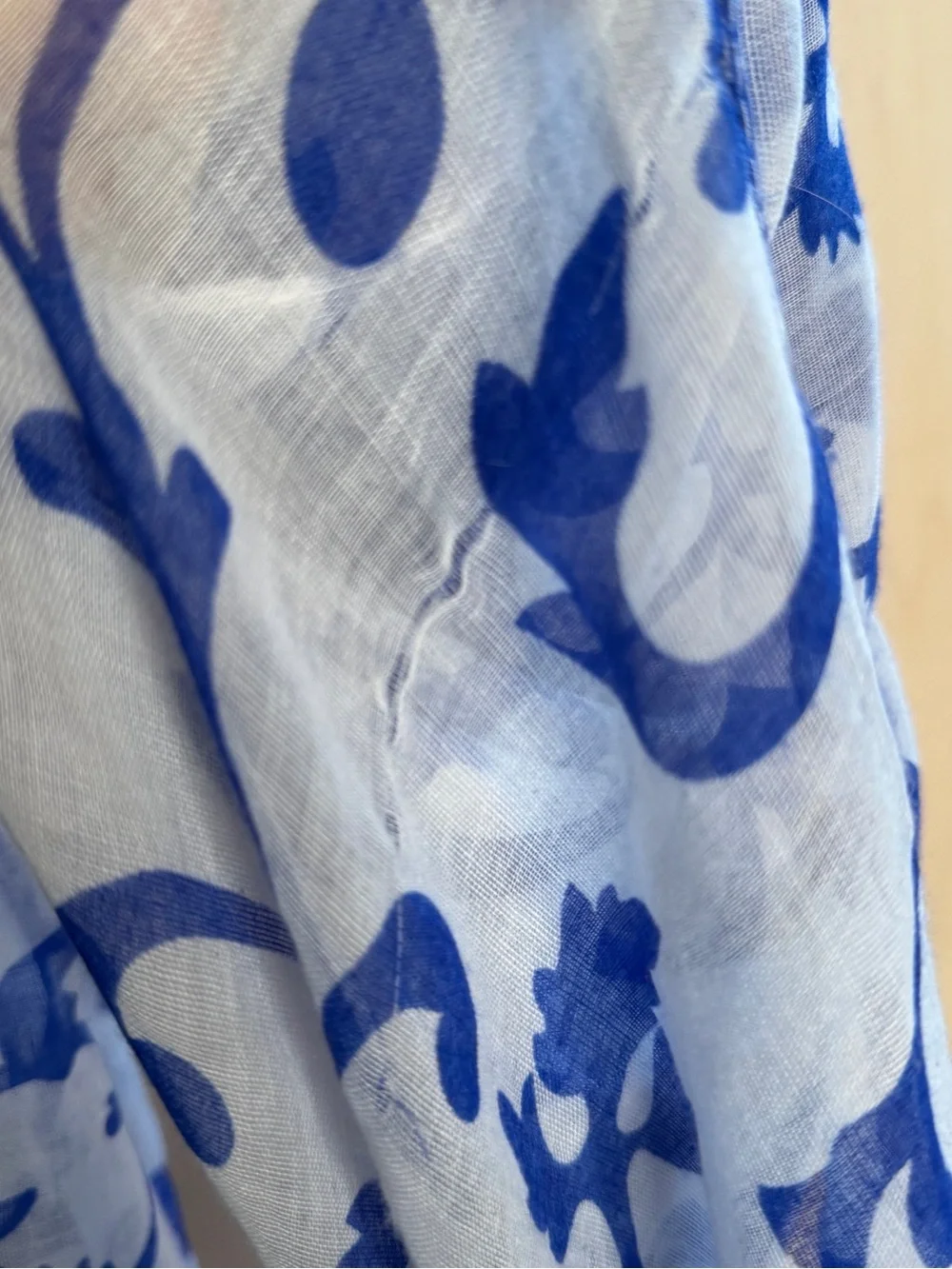 Charming Charlie Blue and White Scroll Print Lightweight Wrap Scarf